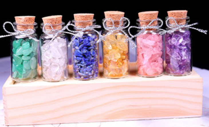 Crystal Chip Drift Bottle with Wooden Box Decor